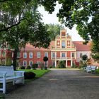 Gesehen in Meyenburg - "Schloss" gleichen namens... noch klein