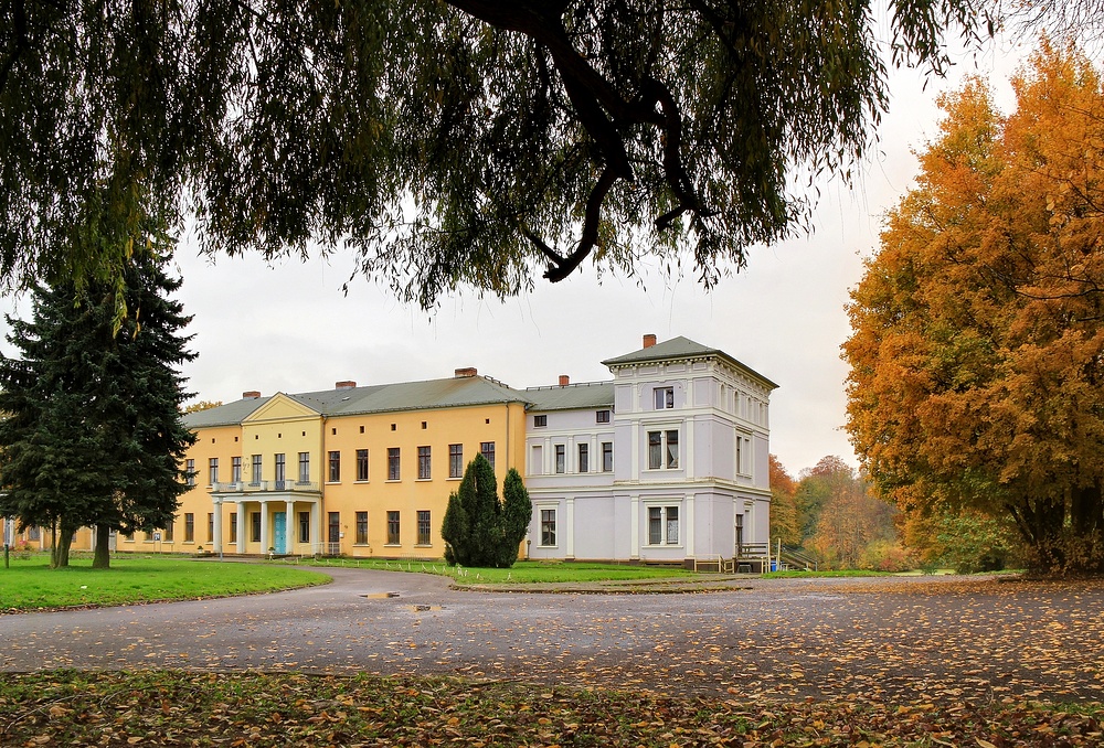 Gesehen in Semlow - Klassizistisches Herrenhaus