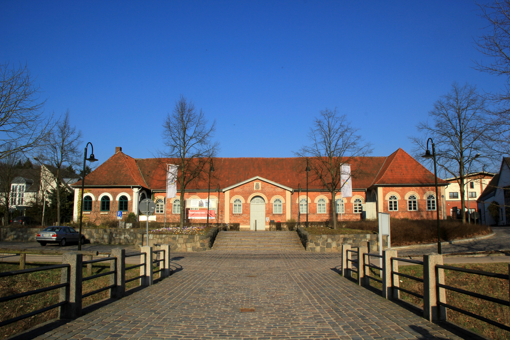 Gesehen nebst dem Schloß Ahrensburg - Marstall