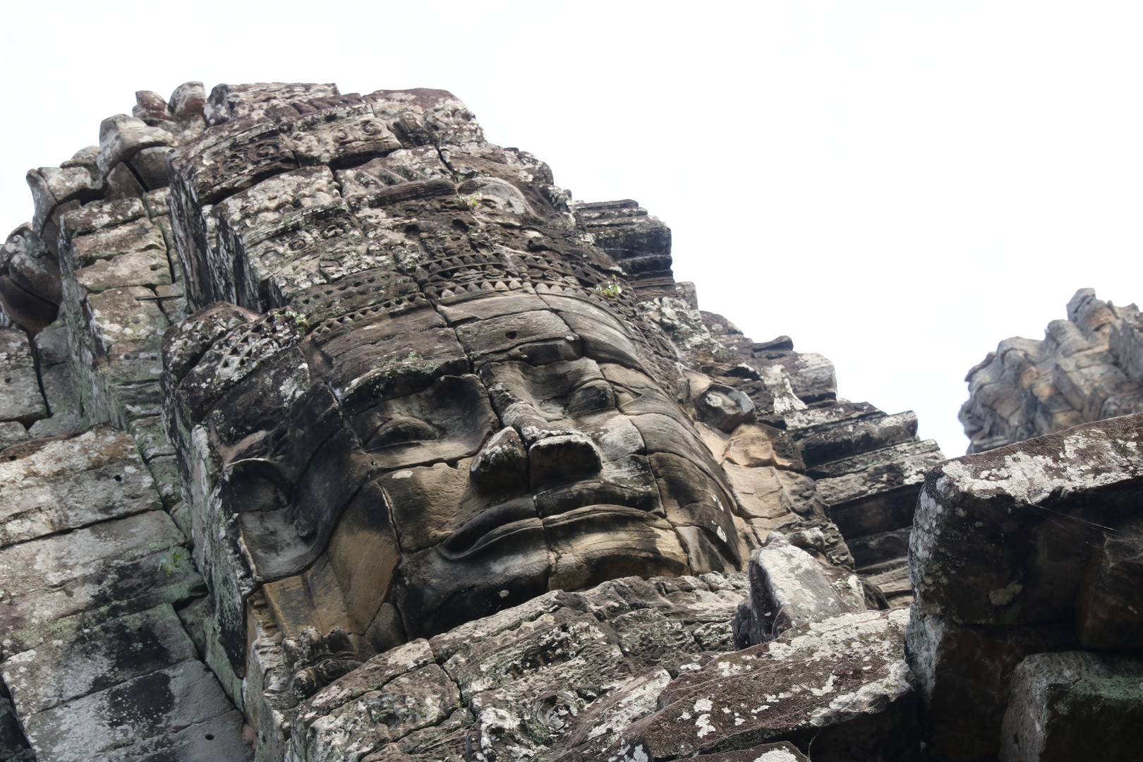 Gesicht Angkor Camb Ca-20-20-col +SW +7Fotos