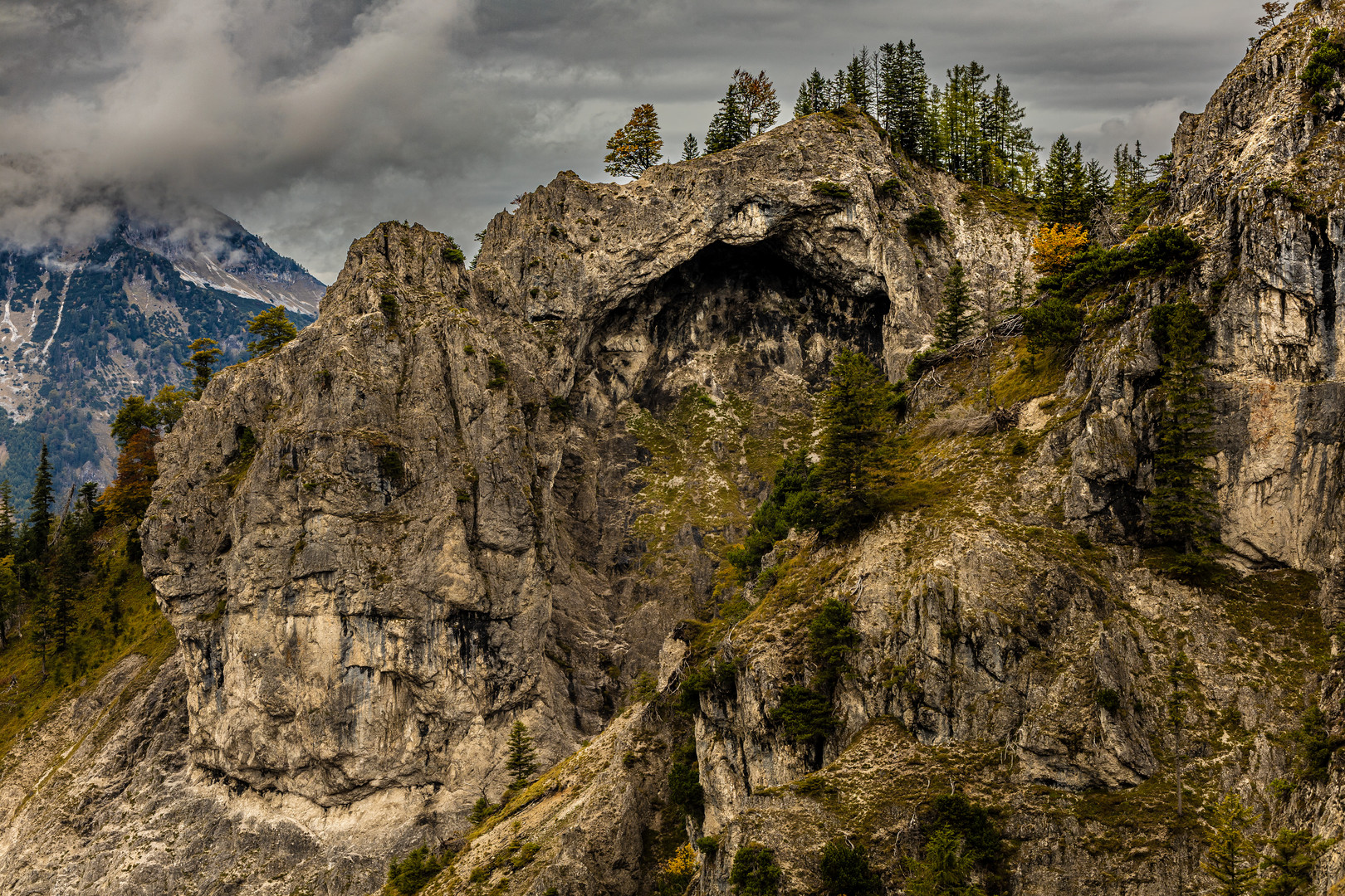 Gesichter im Berg