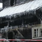 Gespenstiges Haus, nach einen Brand im tiefsten Winter