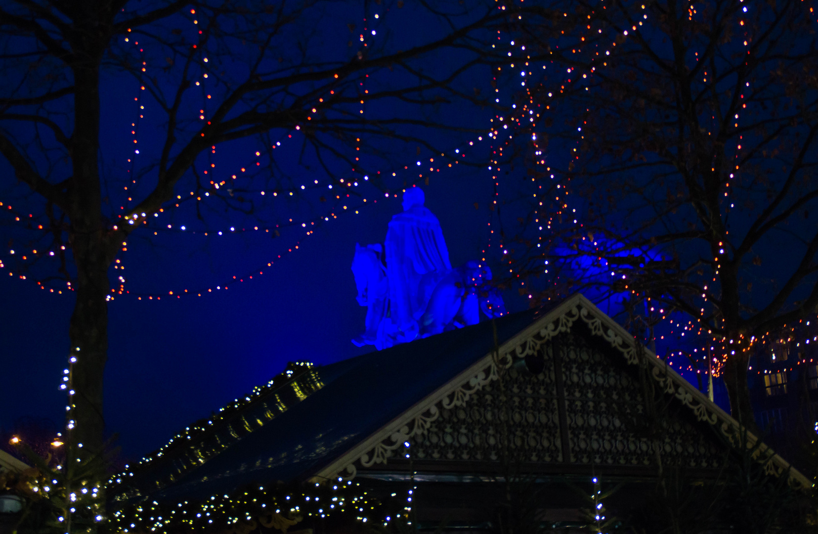 Gespenstig...Weihnachtsmarkt Köln