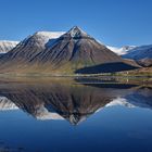 Gespiegelt in den Westfjorden