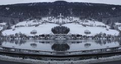 Gespiegelte Winterlandschaft