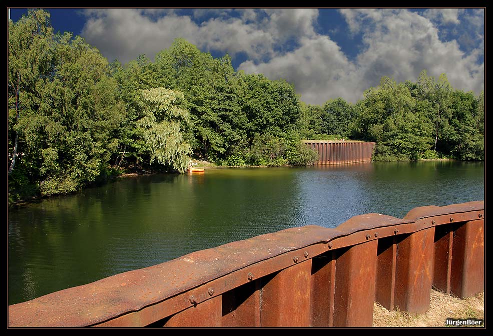 Gesprengte Brücke III