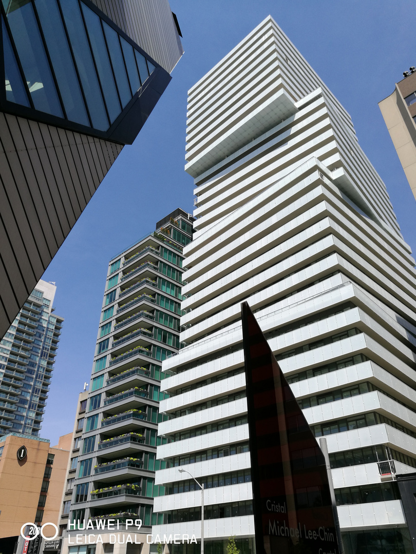 Gestalt - buildings in Toronto