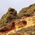 Gesteinsbänder am Weg zu den Cuevas Biancas - La Gomera