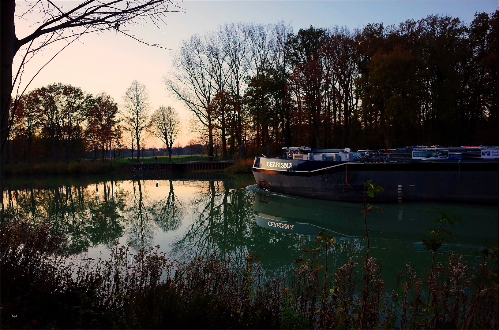 gestern Abend am Kanal 