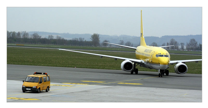 Gestern am Flughafen Linz