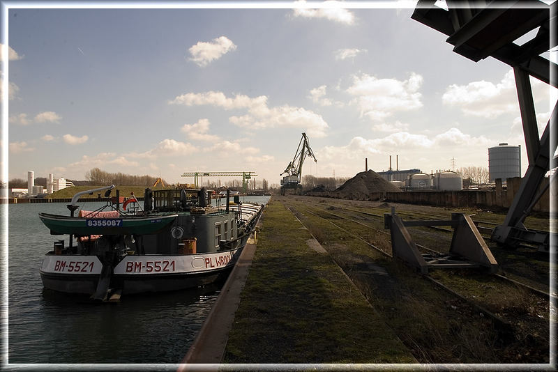 gestern im Dortmunder Hafen