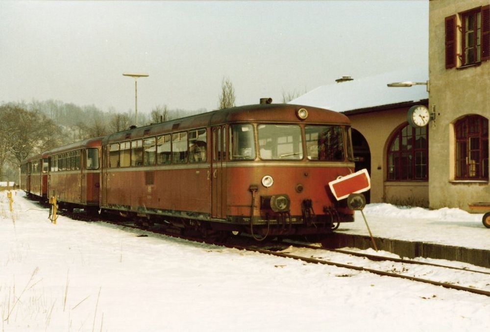 Gestern Schiene, heute Bus