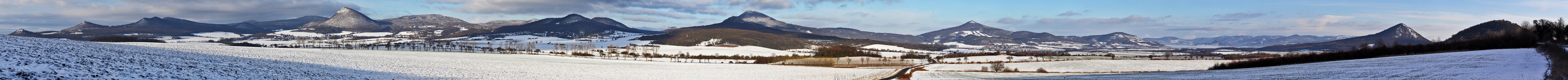 Gestern Vormittag vom Plesivec bis zum Lovos und Borec im Böhmischen Mittelgebirge...