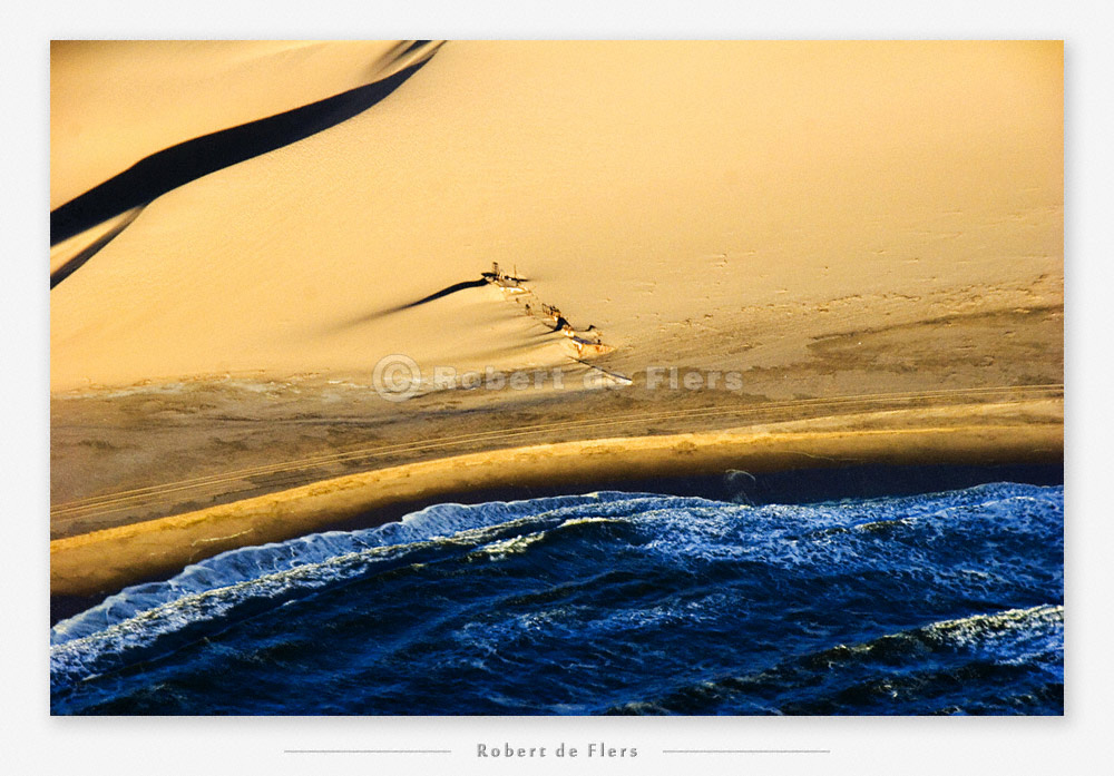 gestrandet zwischen Sand- und Wasserwüste ...