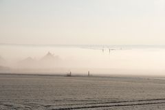 Getarntes Bauen unter den Deckmantel des Nebel`s