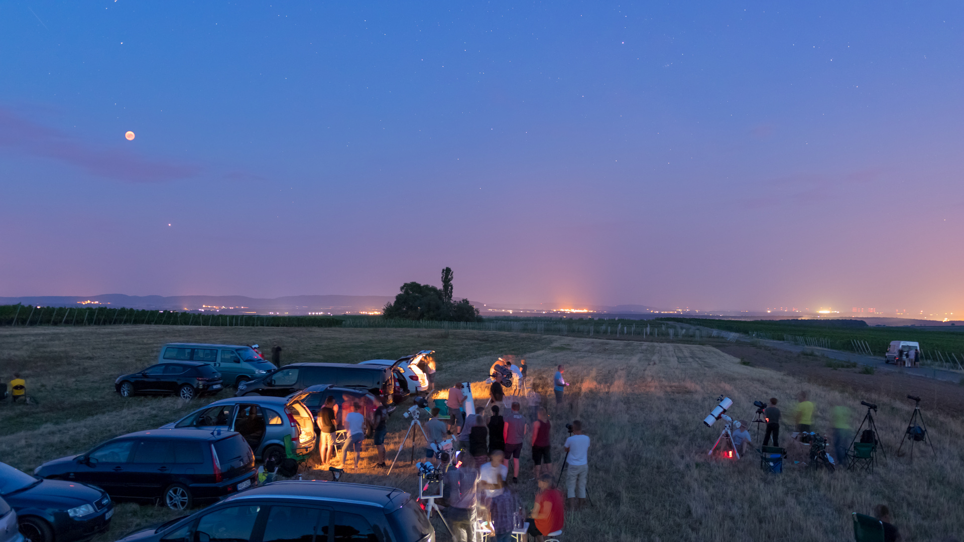 Getümmel bei der Mondfinsternis 2018