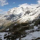 Gewaltige Berglandschaft im "Hinteren Lauterbrunnental" (Berner Oberland / Schweiz)