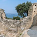 Gewaltige Torbögen - Grotte di Catullo