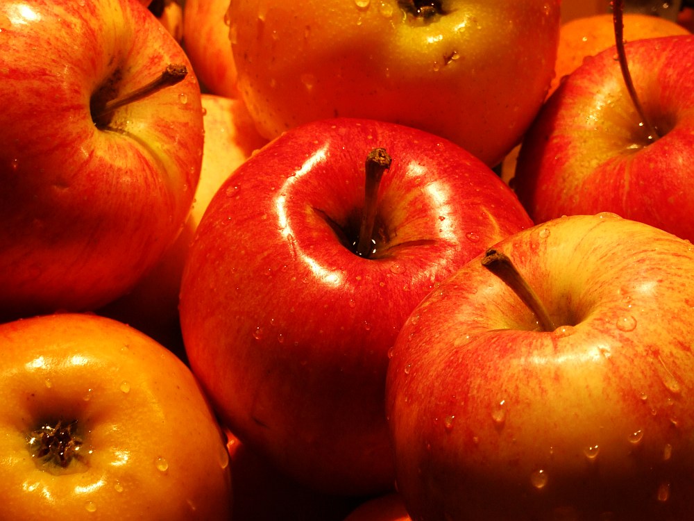 gewaschene Äpfel