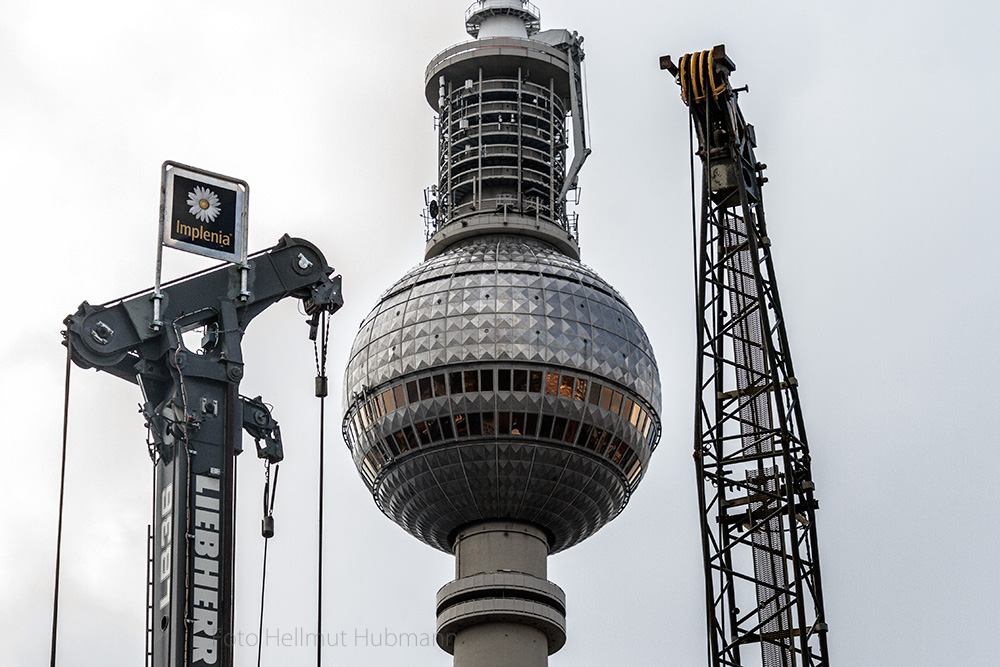 GEWIDMET DEN RITTERN DES ORDENS DER OBJEKTIVEN FOTOGRAFIE