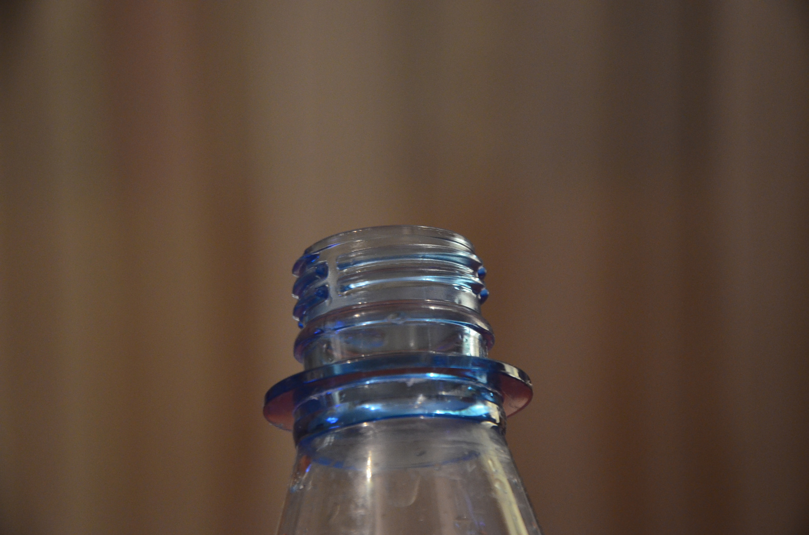 Gewinde Plastikflasche