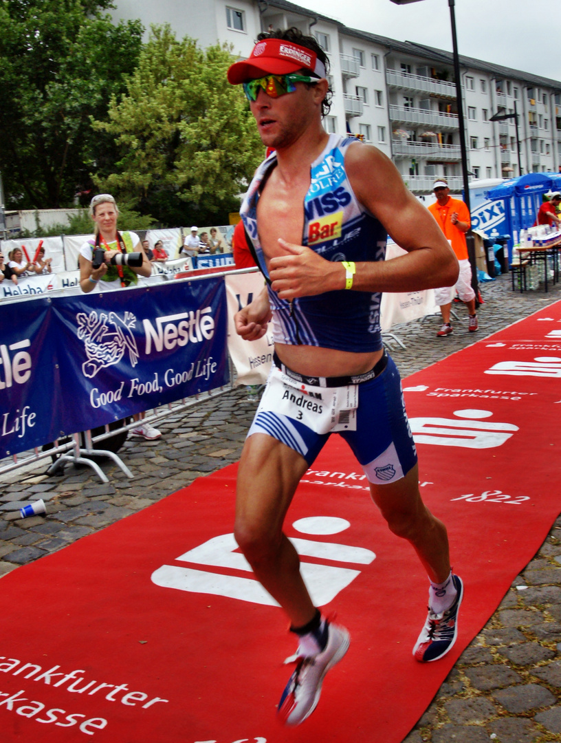 Gewinner des Frankfurt Ironman 04.07. 2010 Raelert Andreas