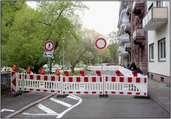 Gewissenhafte Ankündigung einer Baustelle