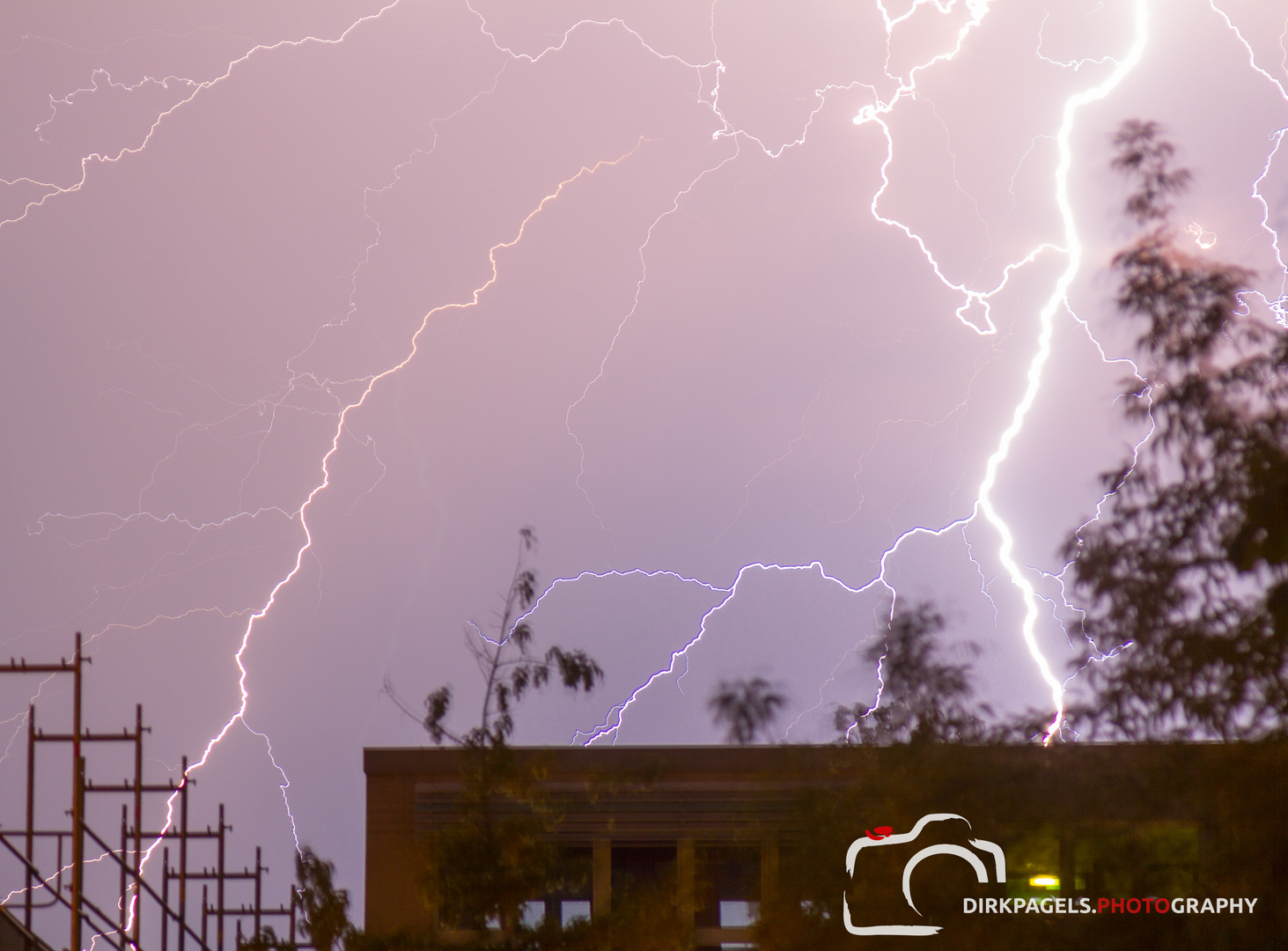 Gewitter am 5.7.2015 über dem Kant Gymnasium in Teltow