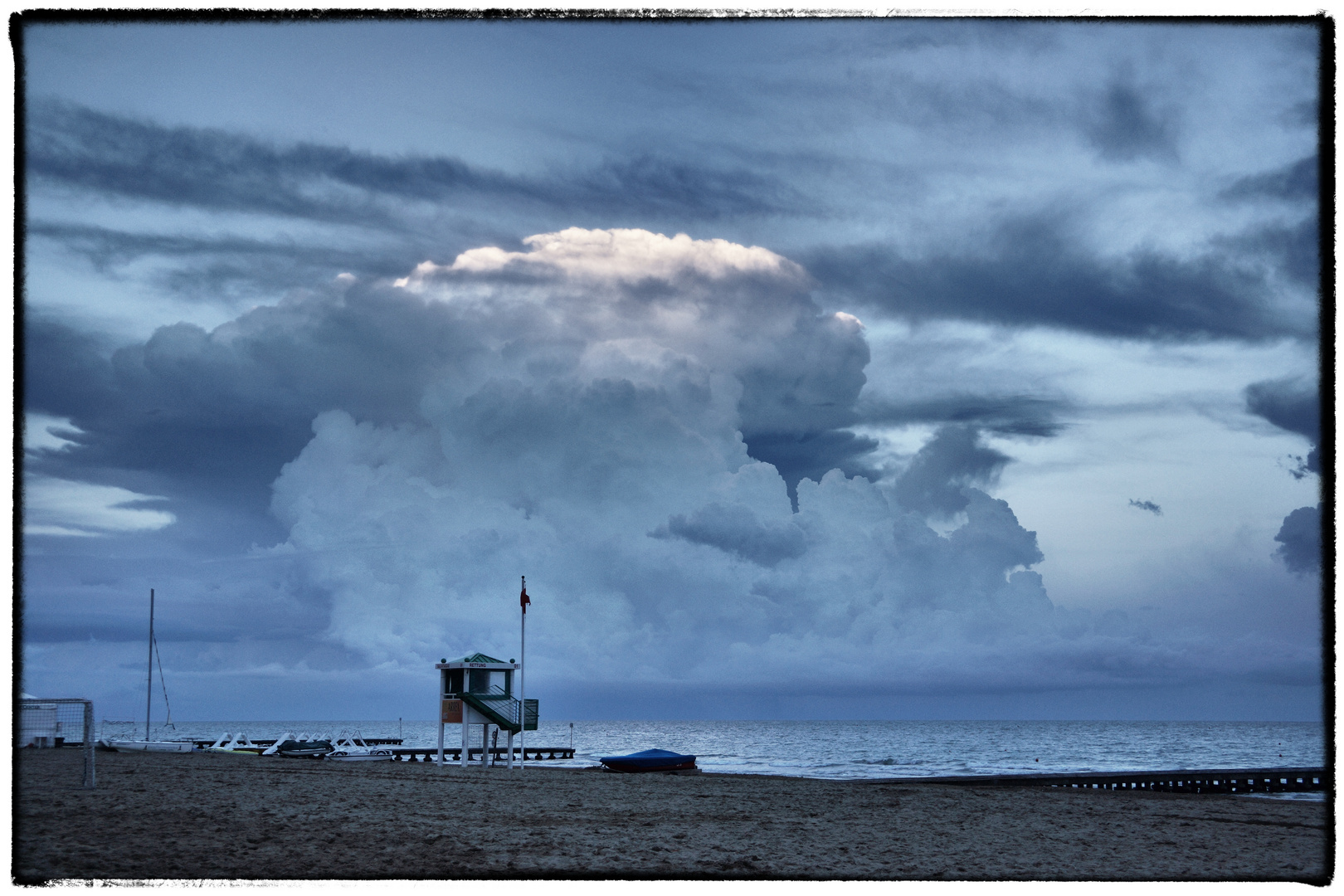 Gewitter am Meer 2