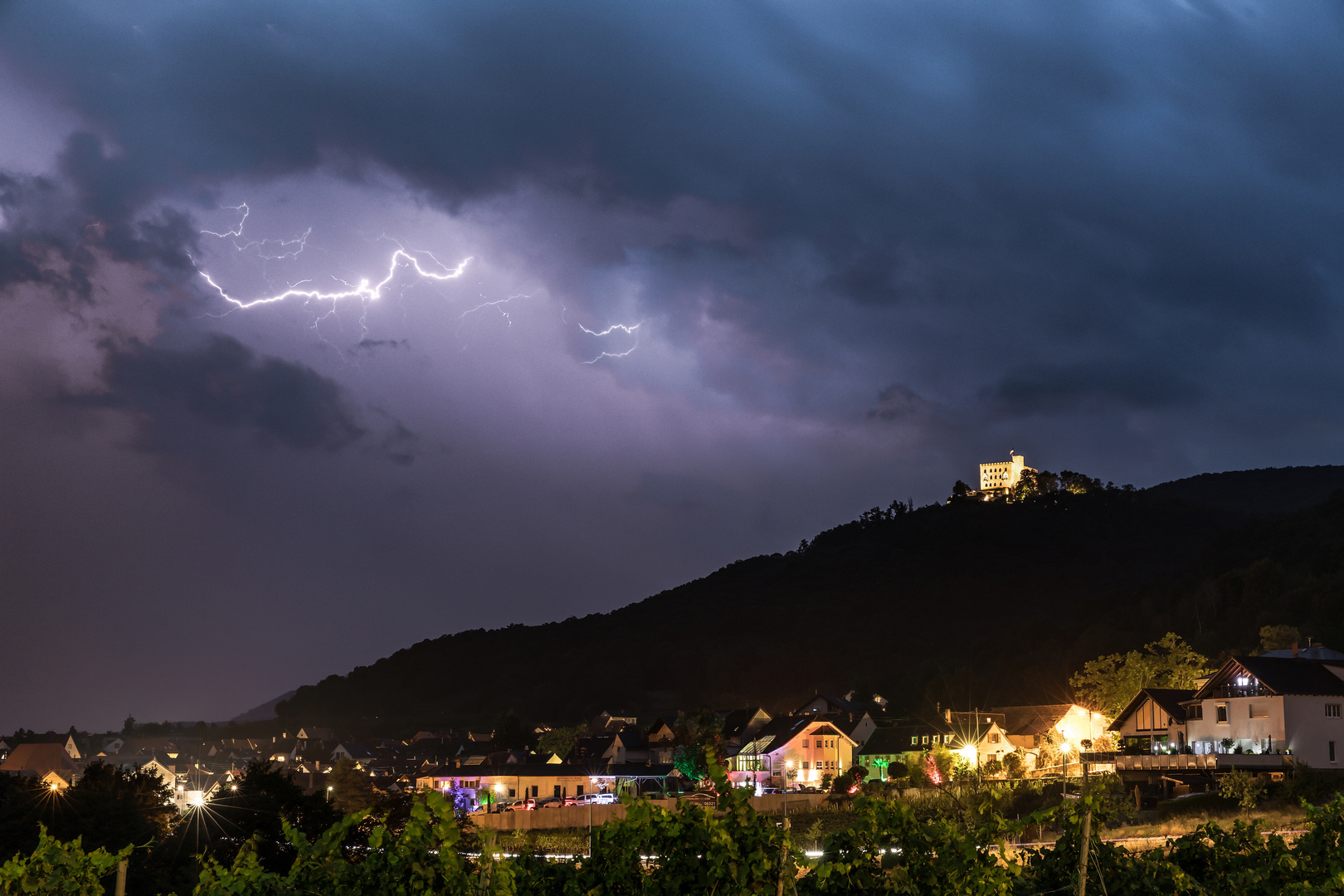 Gewitter am Schloss