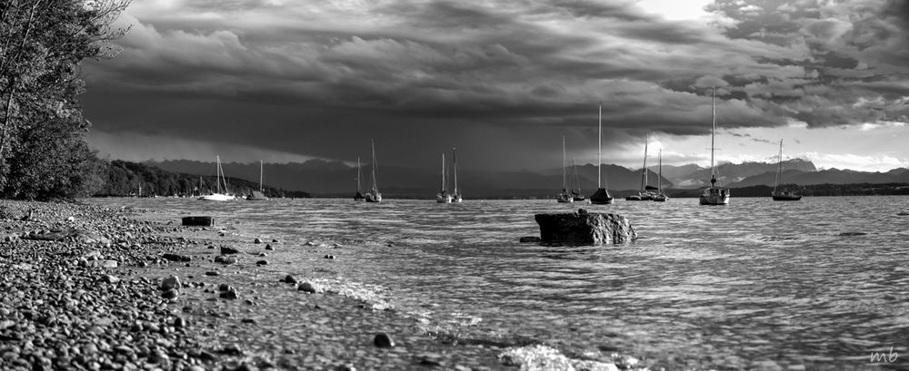 Gewitter am See