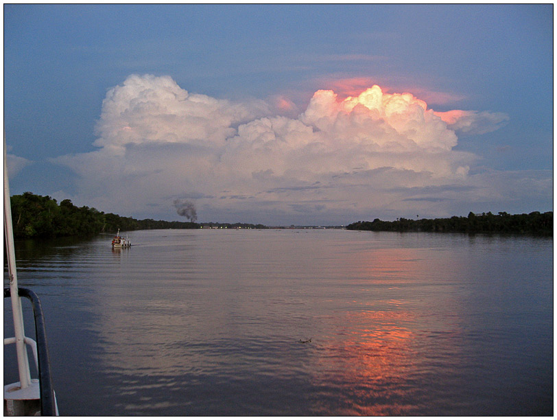 Gewitter auf dem Amazonas 2