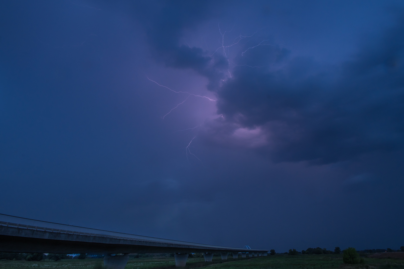 Gewitter in der Elbniederung