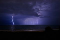 Gewitter in Florida Atlantikküste