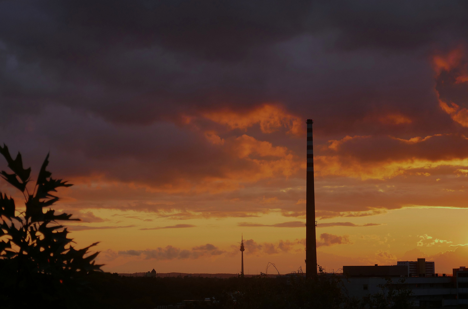 Gewitter kurz vor Sonnenuntergang