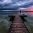 gewitter trifft auf sonnenuntergang