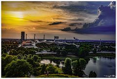 Gewitter trifft Sonnenuntergang..