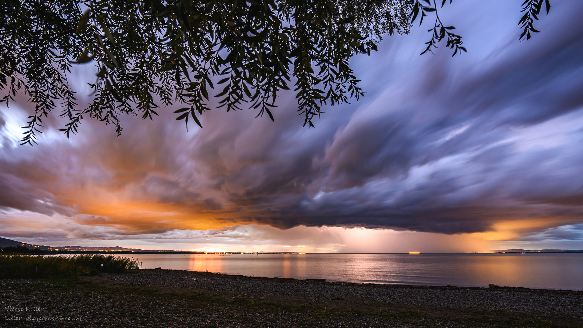 Gewitter über dem Bodensee - Eindrucksvolle Naturgewalten!