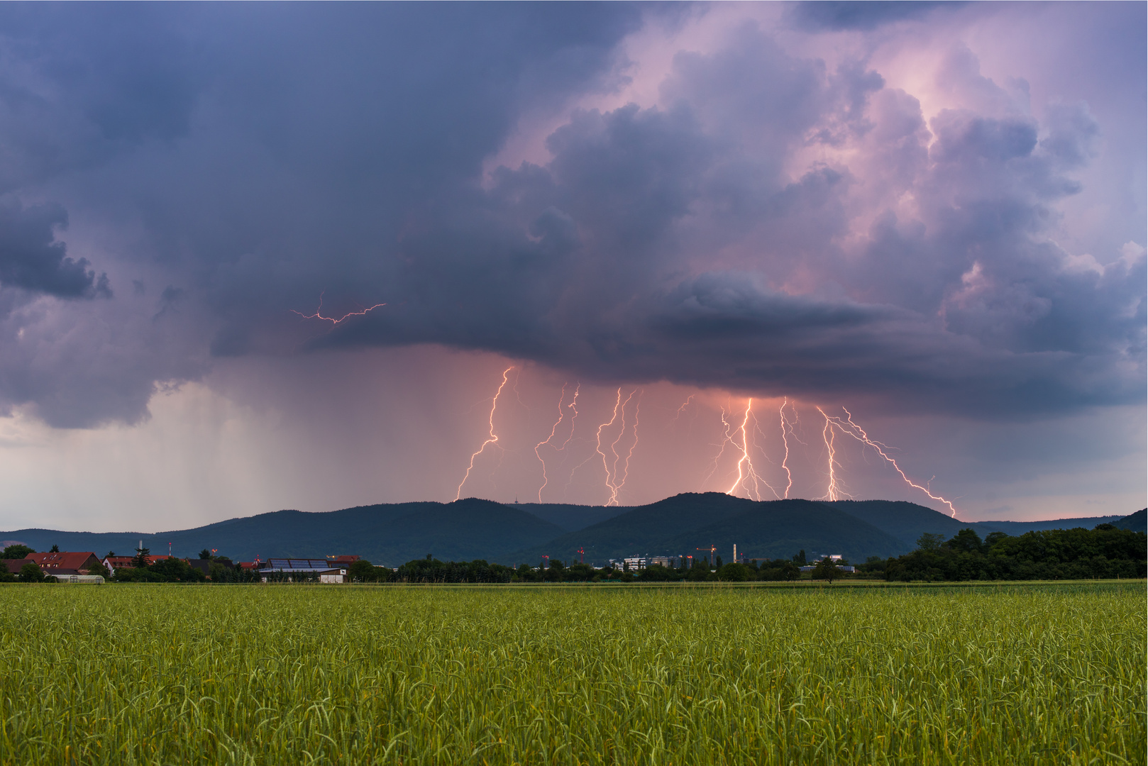 Gewitter über dem Odenwald