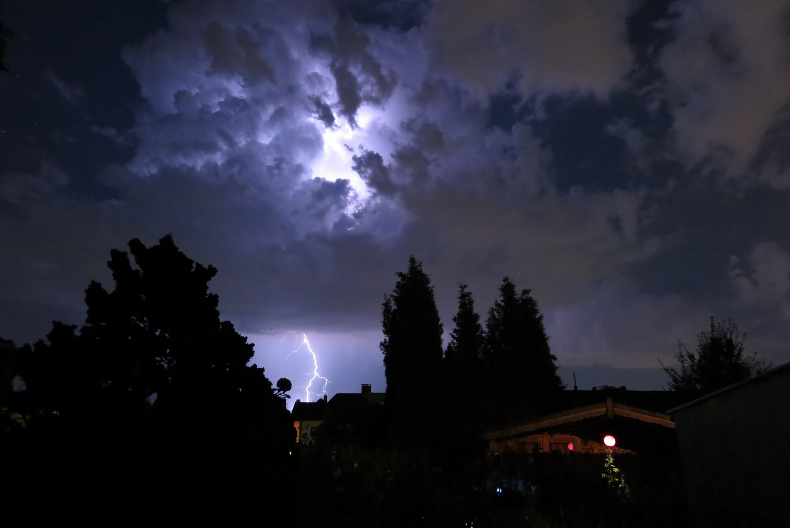 Gewitter über dem Ruhrgebiet am 27-08-2016