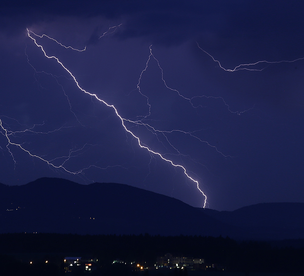 Gewitter über dem Solothurner Jura