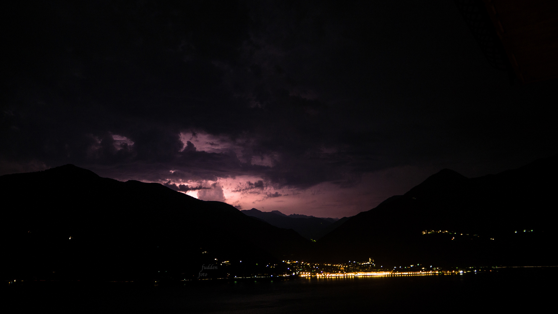 Gewitter über den Lago Maggiore