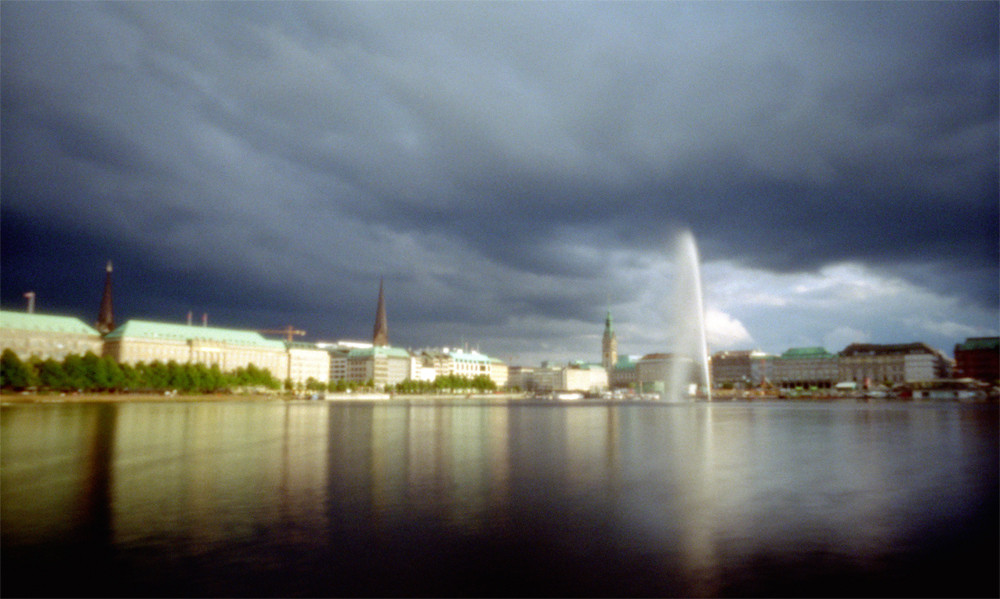 Gewitter über der Alster