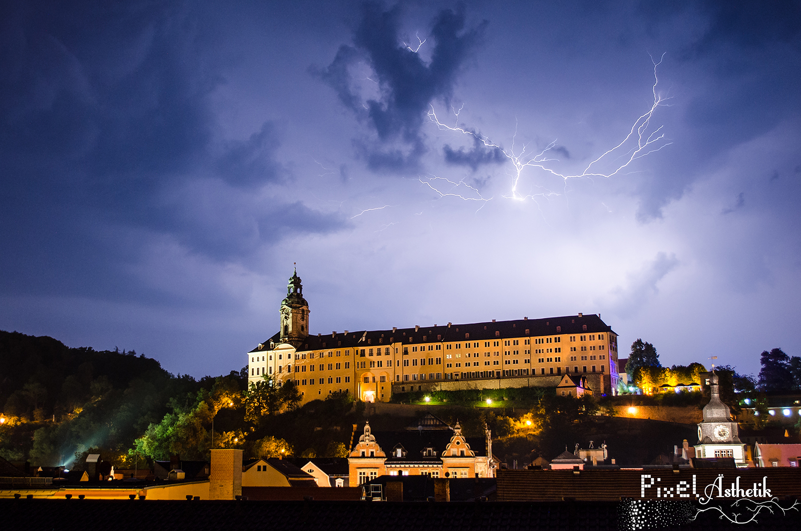 Gewitter über der Heidecksburg I