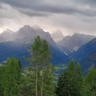 Gewitter über der Uhr