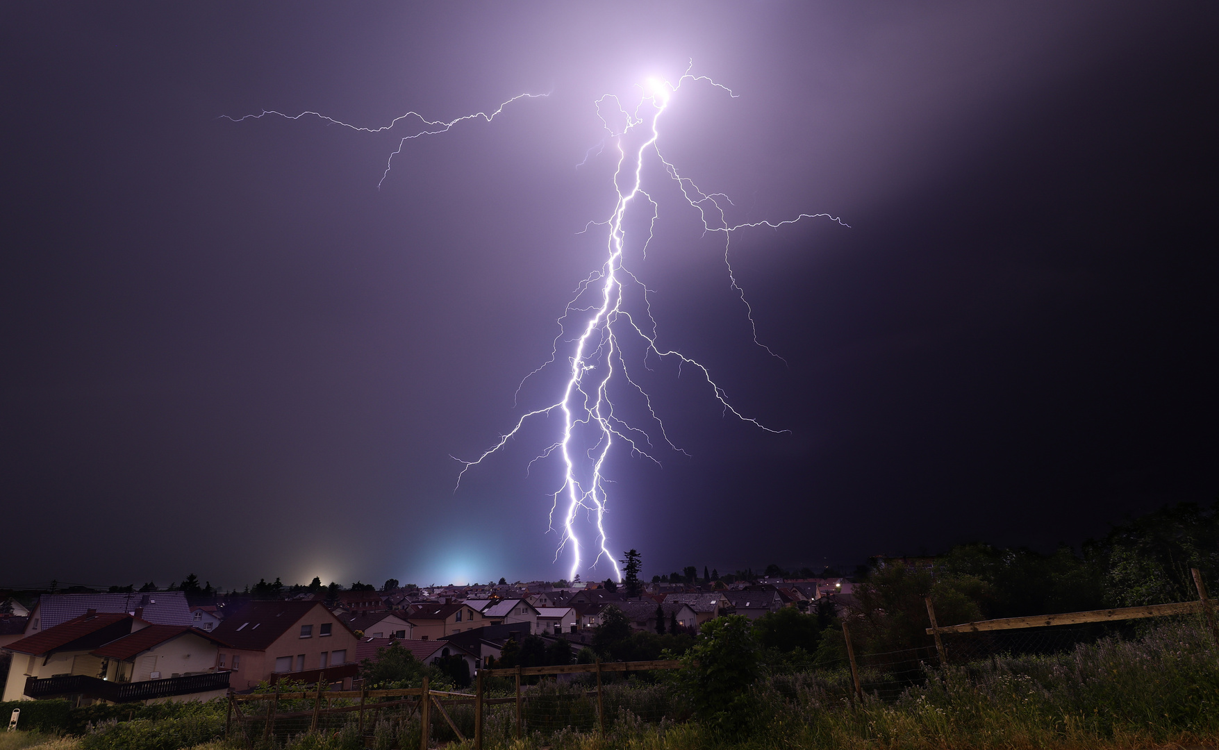 Gewitter über Gau Algesheim