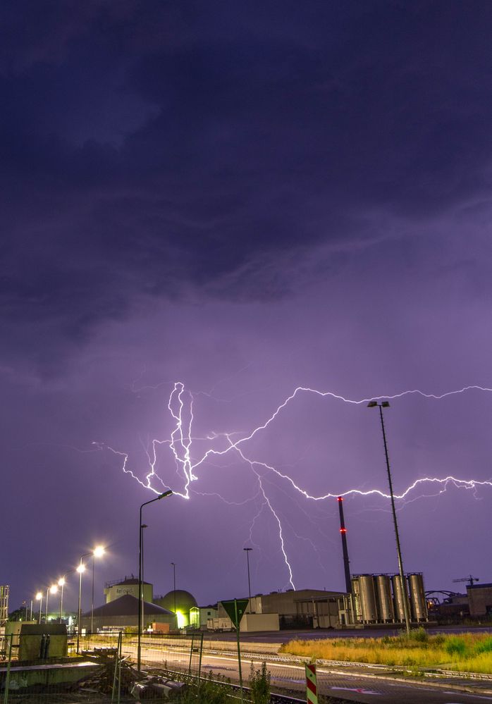 Gewitter Über Gewerbegebiert Genthin