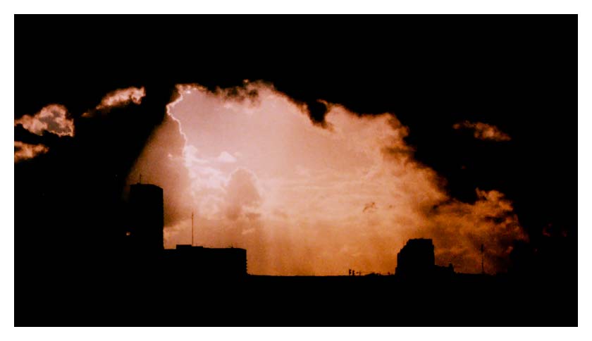 Gewitter über Paris