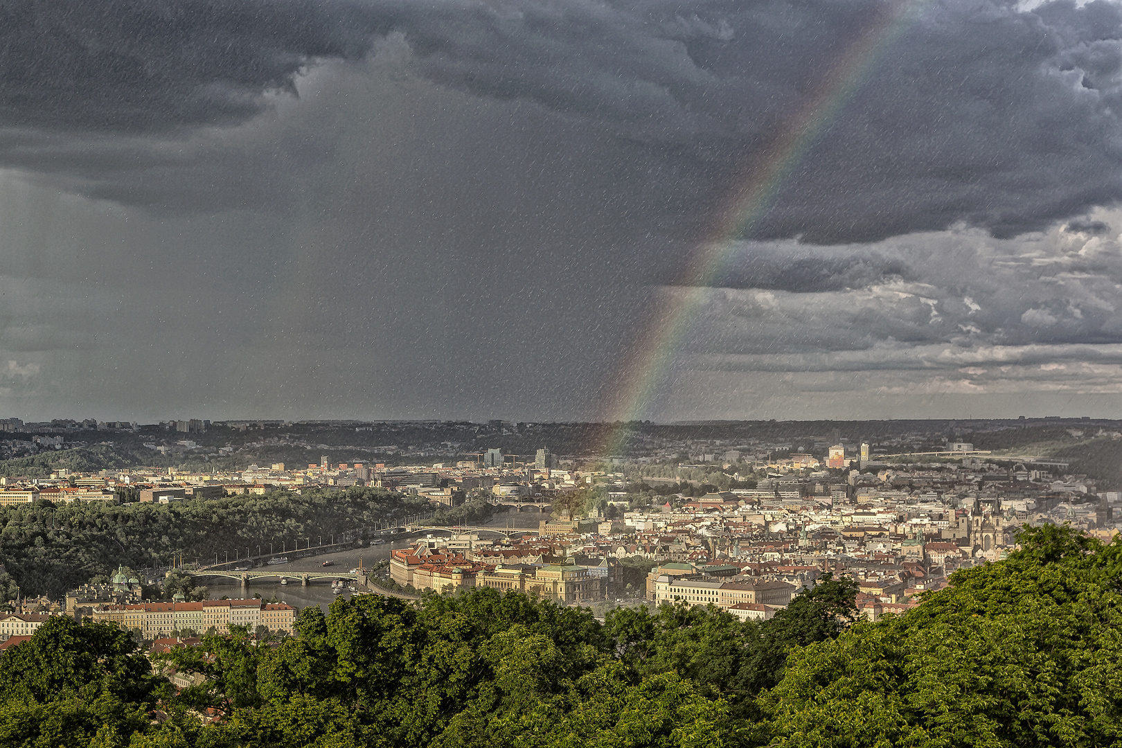 Gewitter über Prag