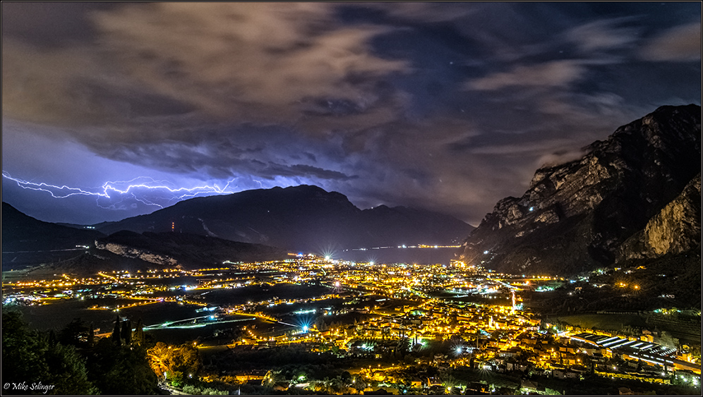 Gewitter über Riva del Garda